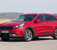 Kia Niro Hybrid starts at 21.295 GBP in UK