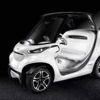 Mercedes-Benz Style Edition Garia Golf Car unveiled