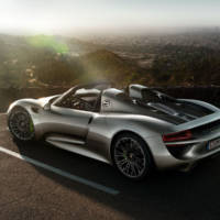 Porsche announces 918 Spyder recall