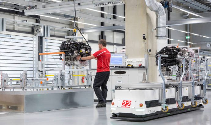 Porsche builds new V8 engine plant