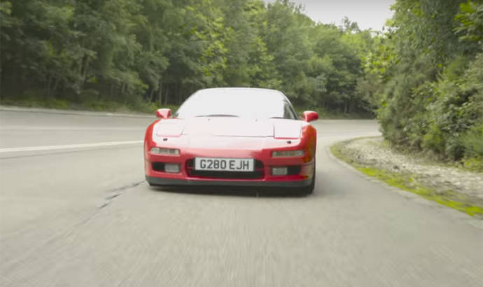 1989 Honda NSX battles the new generation NSX