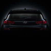 2017 Hyundai i30 first teasers arrive early