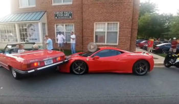 How to ram two awesome cars with one hit (Video)