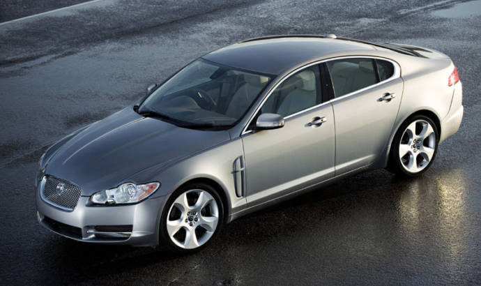 Jaguar Land Rover issues recall for its Takata airbags