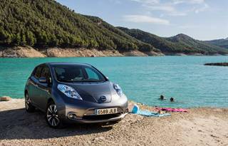 Nissan Leaf completes an all-electric Europe Gran Tour