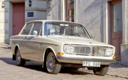 Volvo 140 series celebrates 50 years of life