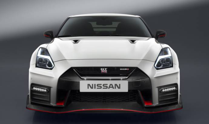 2017 Nissan GT-R Nismo - U.S. price