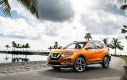 2017 Nissan Rogue - Official pictures and details
