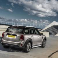 2017 MINI Countryman plug-in hybrid - Official pictures and details