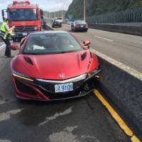 Awkward moment. Acura NSX crashed by journalist who balmes bees