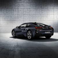 BMW i8 Protonic Dark Silver Edition introduced
