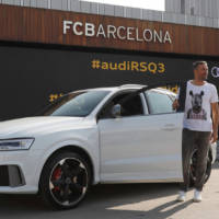 FC Barcelona players receive new Audis