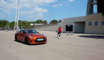 Nissan has two new brand ambassadors: Gareth Bale and Sergio Aguero