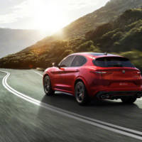 2017 Alfa Romeo Stelvio - Official pictures and details