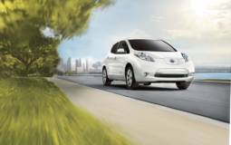 2017 Nissan Leaf US pricing announced