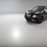 2017 Nissan Versa Note and Juke Black Pearl Edition - LA Auto Show premiers