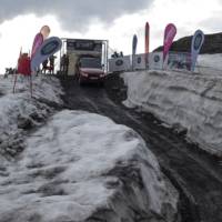 Range Rover Sport conquers the mighty Inferno downhill ski course in Murren