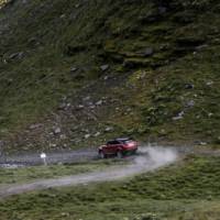 Range Rover Sport conquers the mighty Inferno downhill ski course in Murren