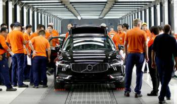 Volvo opens plant in China for S90 production