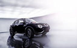 2017 Nissan Versa Note and Juke Black Pearl Edition - LA Auto Show premiers