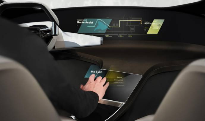 BMW HoloActive Touch to be introduced at CES 2017