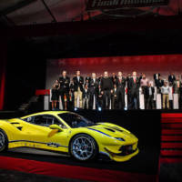 Ferrari 488 Challenge - Official pictures and details