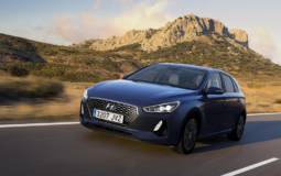 2017 Hyundai i30 UK pricing announced
