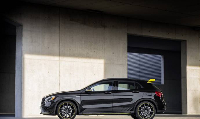 2017 Mercedes-AMG GLA 45 facelift bows in Detroit