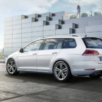 2017 Volkswagen Golf receives R-Line package