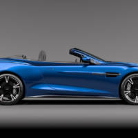 2018 Aston Martin Vanquish S Volante - Official pictures and details