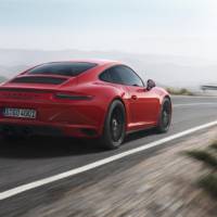 Porsche 911 GTS launched in NAIAS Detroit 2017