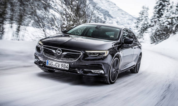 Opel Insignia Grand Sport has an intelligent AWD system