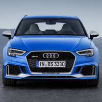 2017 Audi RS3 Sportback facelift is here