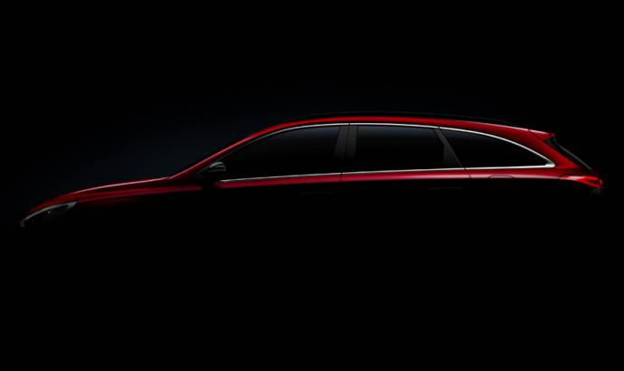 2017 Hyundai i30 Wagon teased ahead of its launch