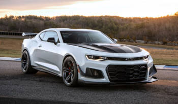 2018 Chevrolet Camaro ZL1 1LE introduced at Daytona 500