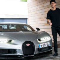 Cristiano Ronaldo test drives the Bugatti Chiron