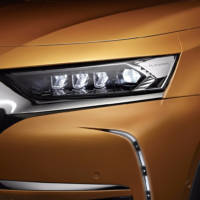 DS7 Crossback - Official pictures and details