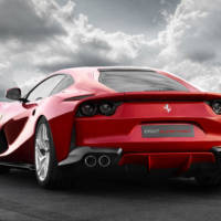 Ferrari 812 Superfast has 800 horsepower and naturally aspirated V12