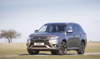 2017 Mitsubishi Outlander PHEV Juro enhanced