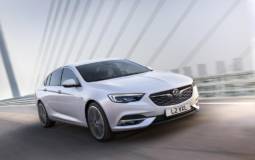 2017 Vauxhall Insignia Grand Sport UK pricing announced
