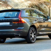 2018 Volvo XC60 - Official pictures and details