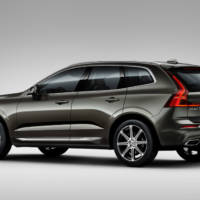 2018 Volvo XC60 - Official pictures and details