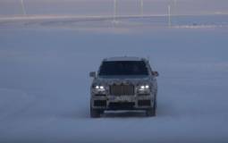 2019 Rolls-Royce Cullinan - Spy video