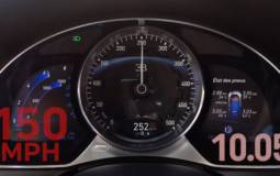 Bugatti Chiron - Not to 350 km/h in a blink of an eye