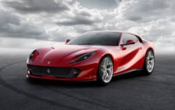 Ferrari 812 Superfast unveiled in Geneva