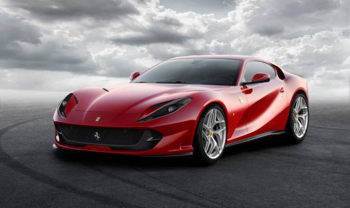 Ferrari 812 Superfast unveiled in Geneva