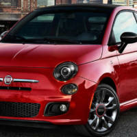 2017 Fiat 500 is now available with modern exterior packages