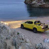 2018 Mercedes-Benz X-Class is here - Official pictures and details