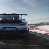 2018 Porsche 911 GT2 RS is here and has 700 horsepower and supercar performances