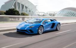 Lamborghini sales up 4 percent in first half of 2017
